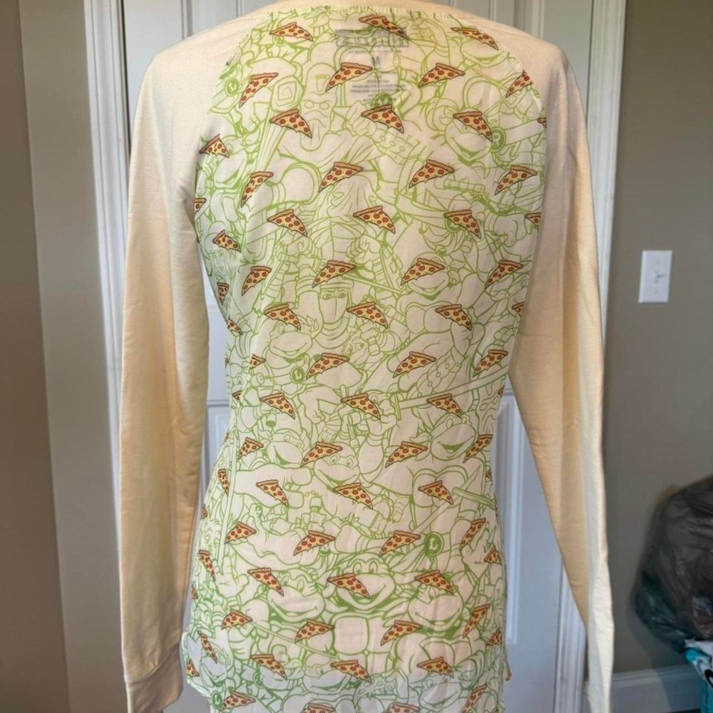 Nickelodeon TMNT Teenage Mutant Ninja Turtles Pizza Back Sweatshirt Cream Medium - Picture 5 of 5